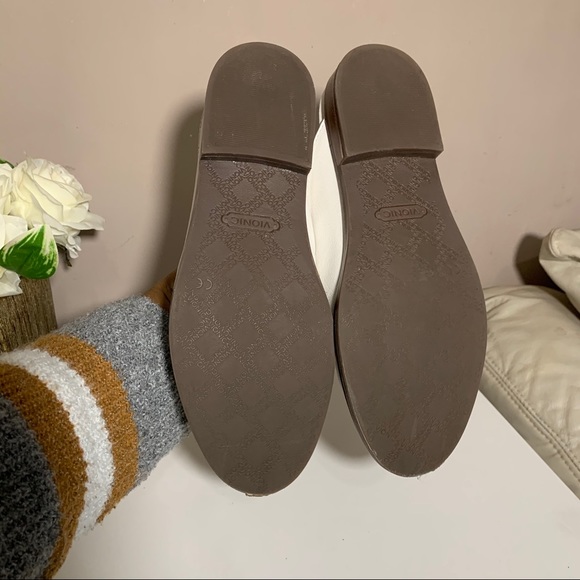 Vionic Reagan Leather Tassel Slip On Mule White - Picture 6 of 7